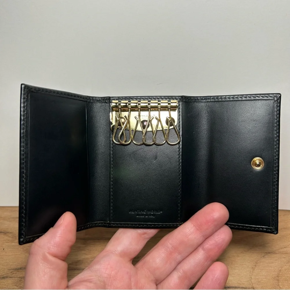Hunting World Tri-fold Key Case Holder, Durable Small Black Nylon Wallet, EUC